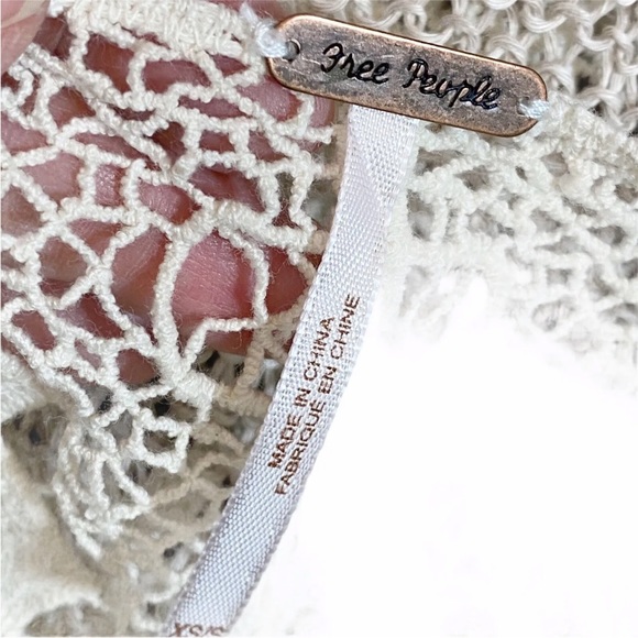 Free People Lace Tunic, XS, cream colored. Oversized, high-low hem. - Picture 8 of 9